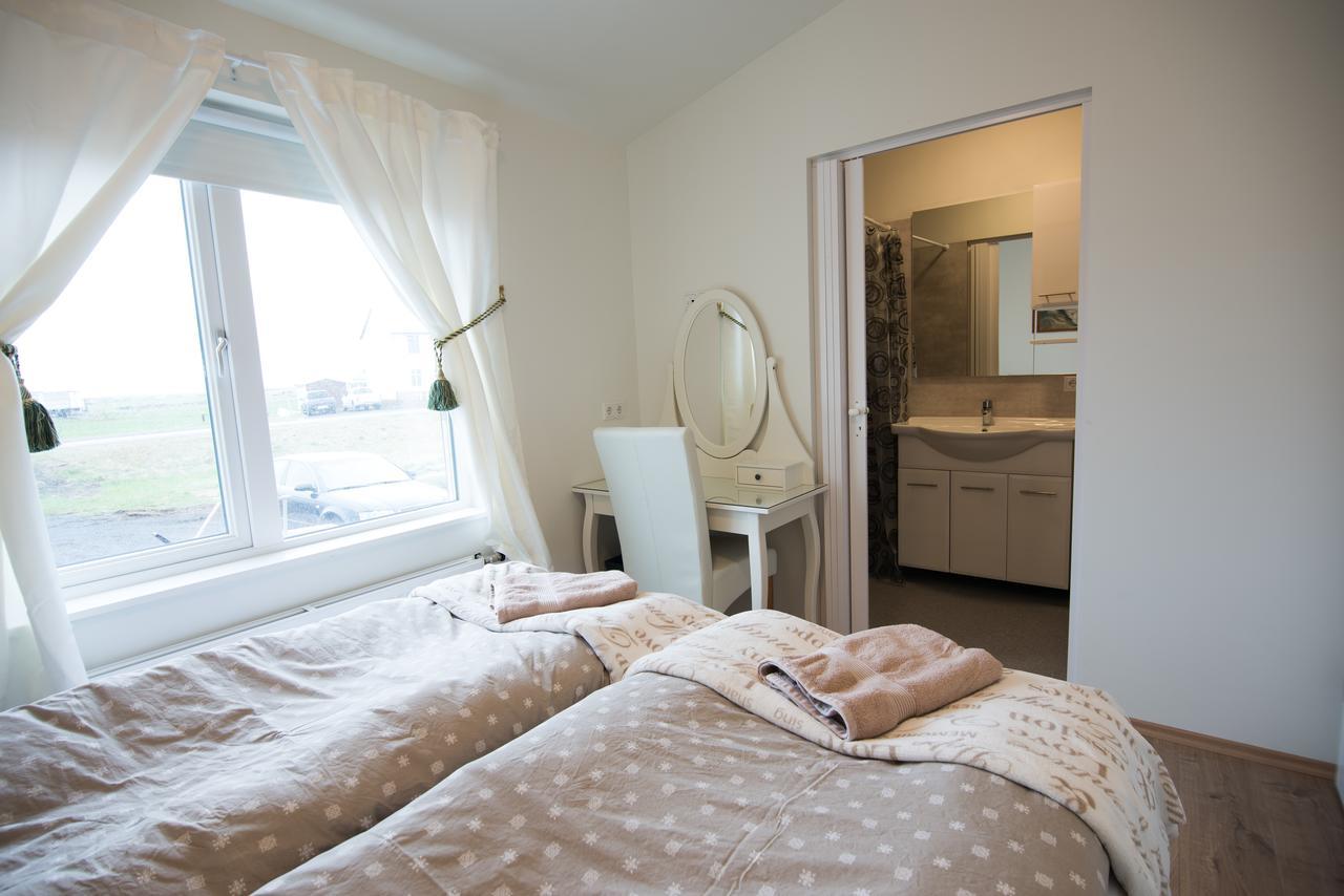 Guesthouse Grund Grindavik Ngoại thất bức ảnh